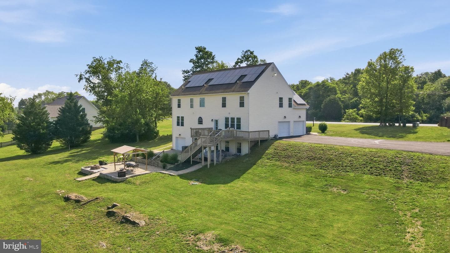 18 Treasure Drive photo 53