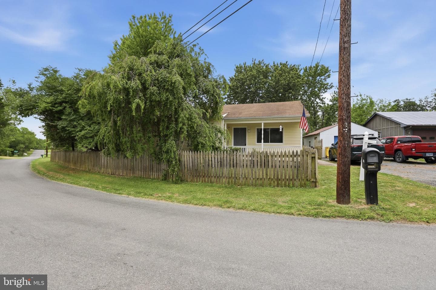 236 Classic Vanville Road photo 6