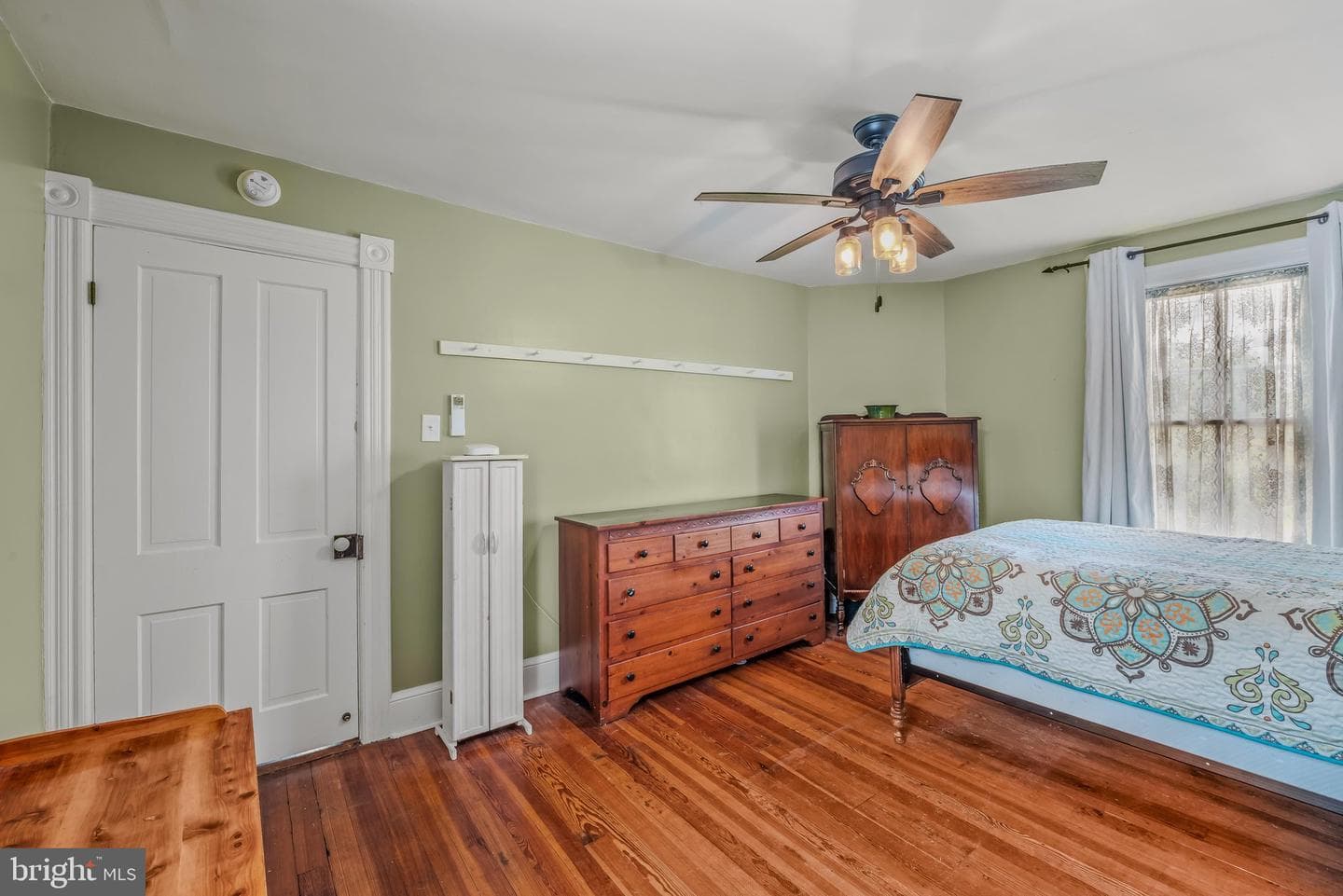 719 S Raleigh Street photo 22