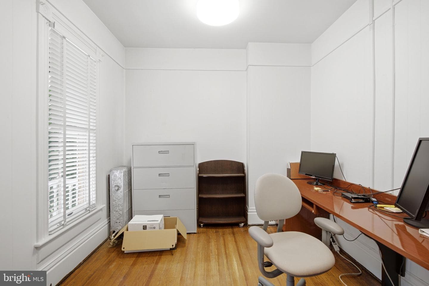 310 W Burke Street photo 68
