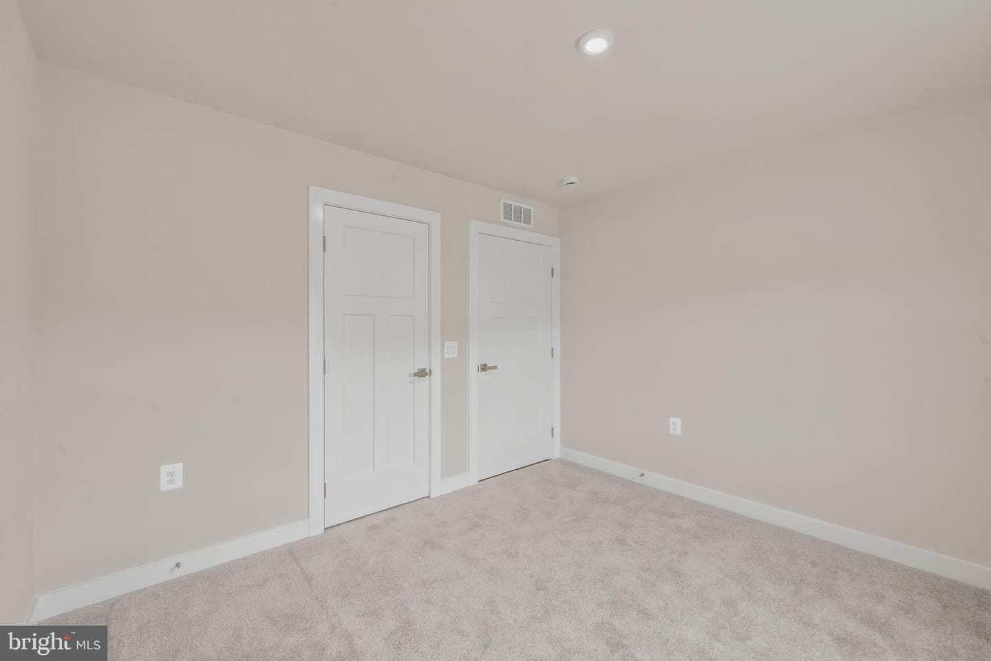 566 Makers Way photo 18