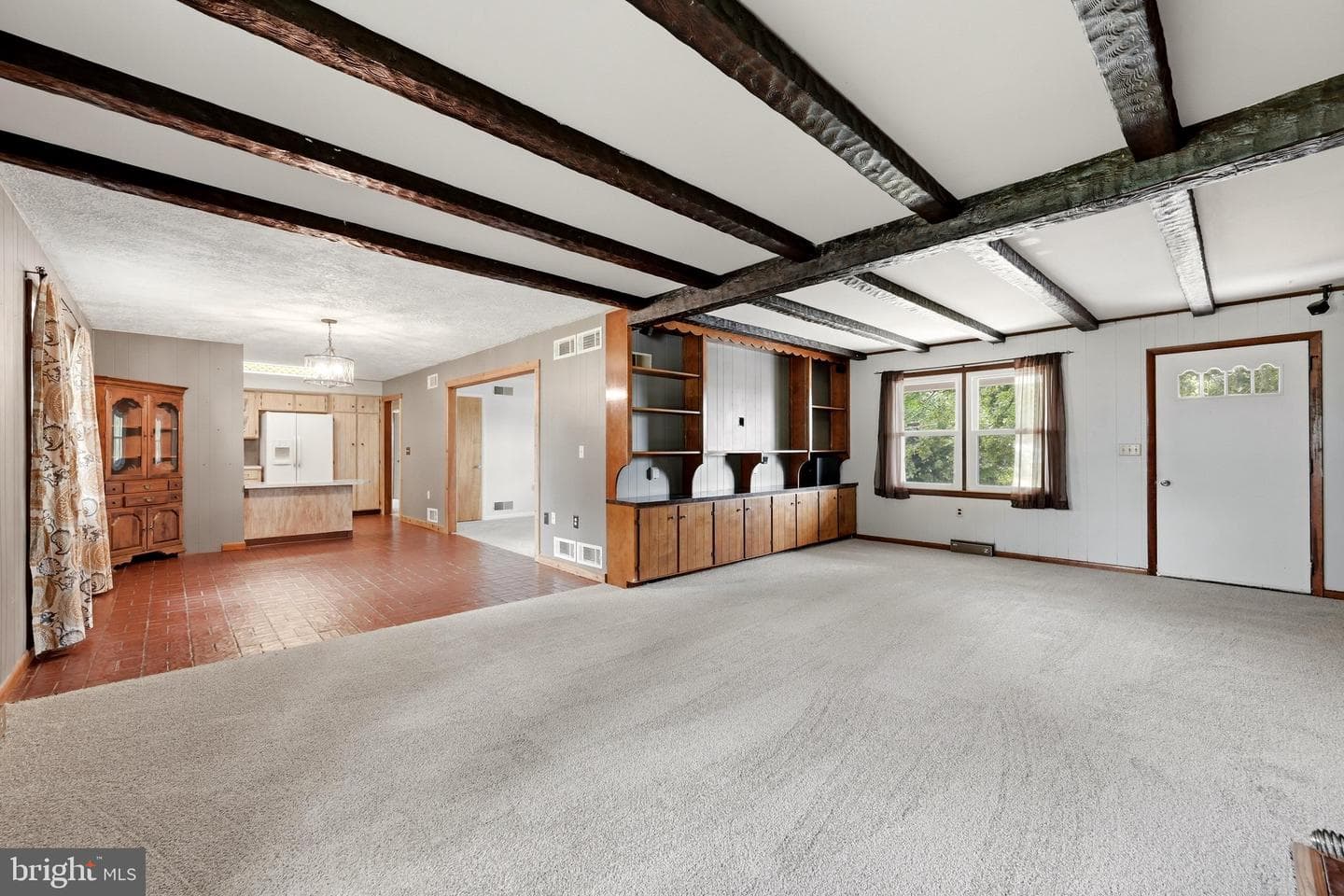 23 Drake Avenue photo 14