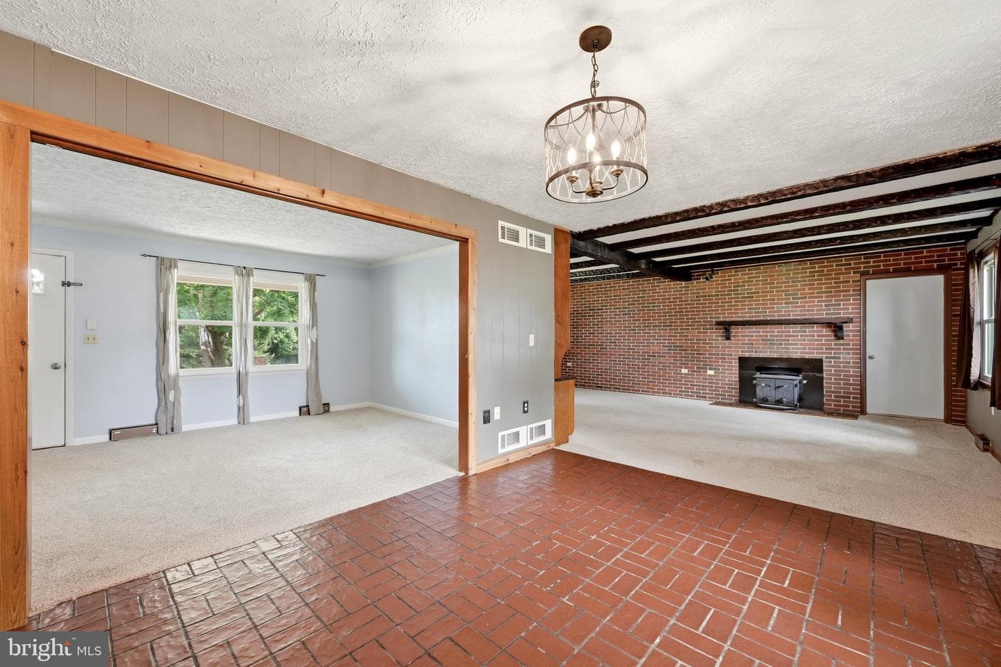 23 Drake Avenue photo 16