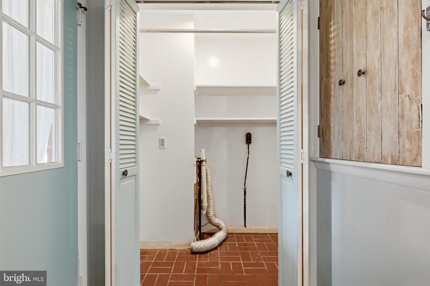 23 Drake Avenue photo 22