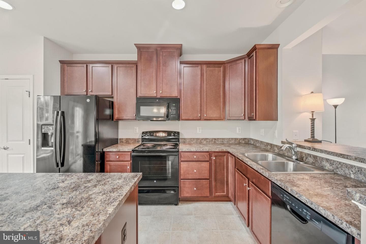 19 Ontario Drive photo 10
