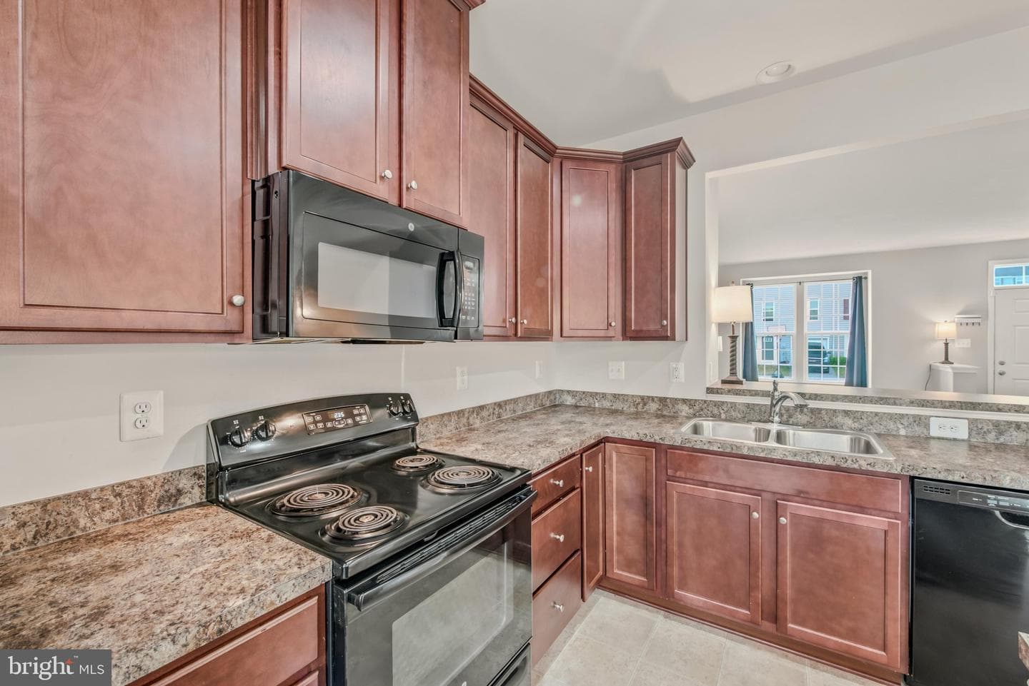 19 Ontario Drive photo 12