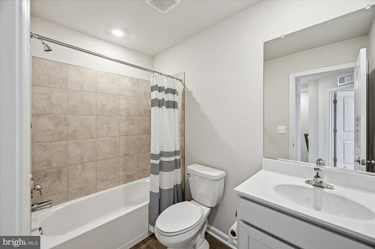 127 Brashear Court photo 30