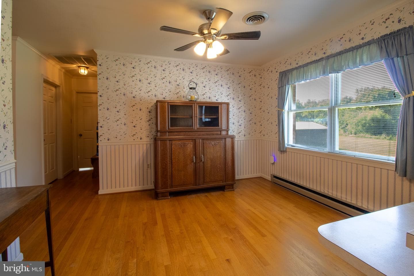 91 Meadowbrook Drive photo 18