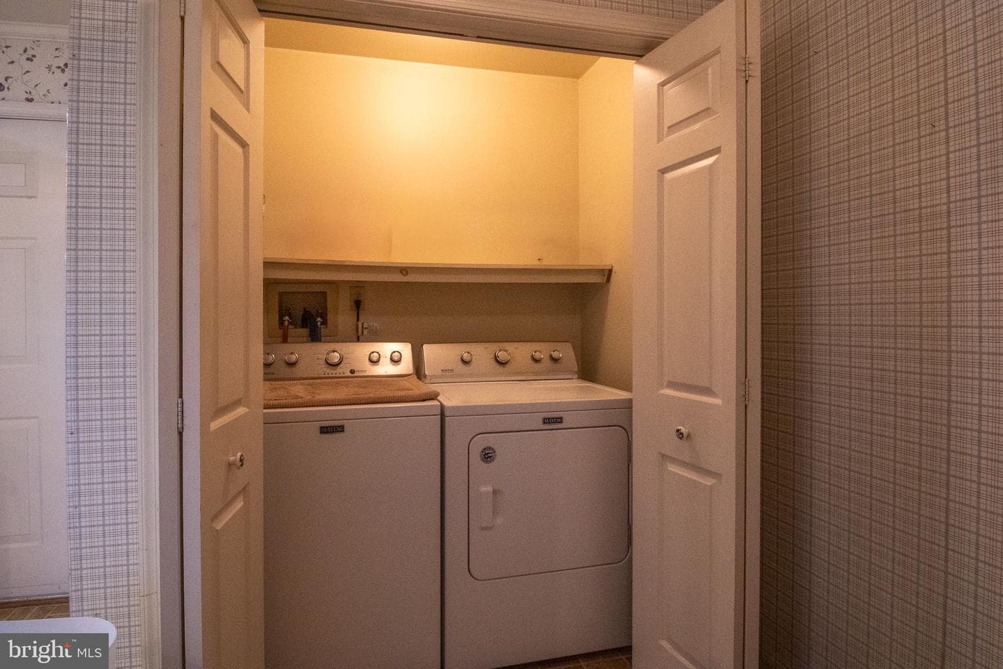 91 Meadowbrook Drive photo 29