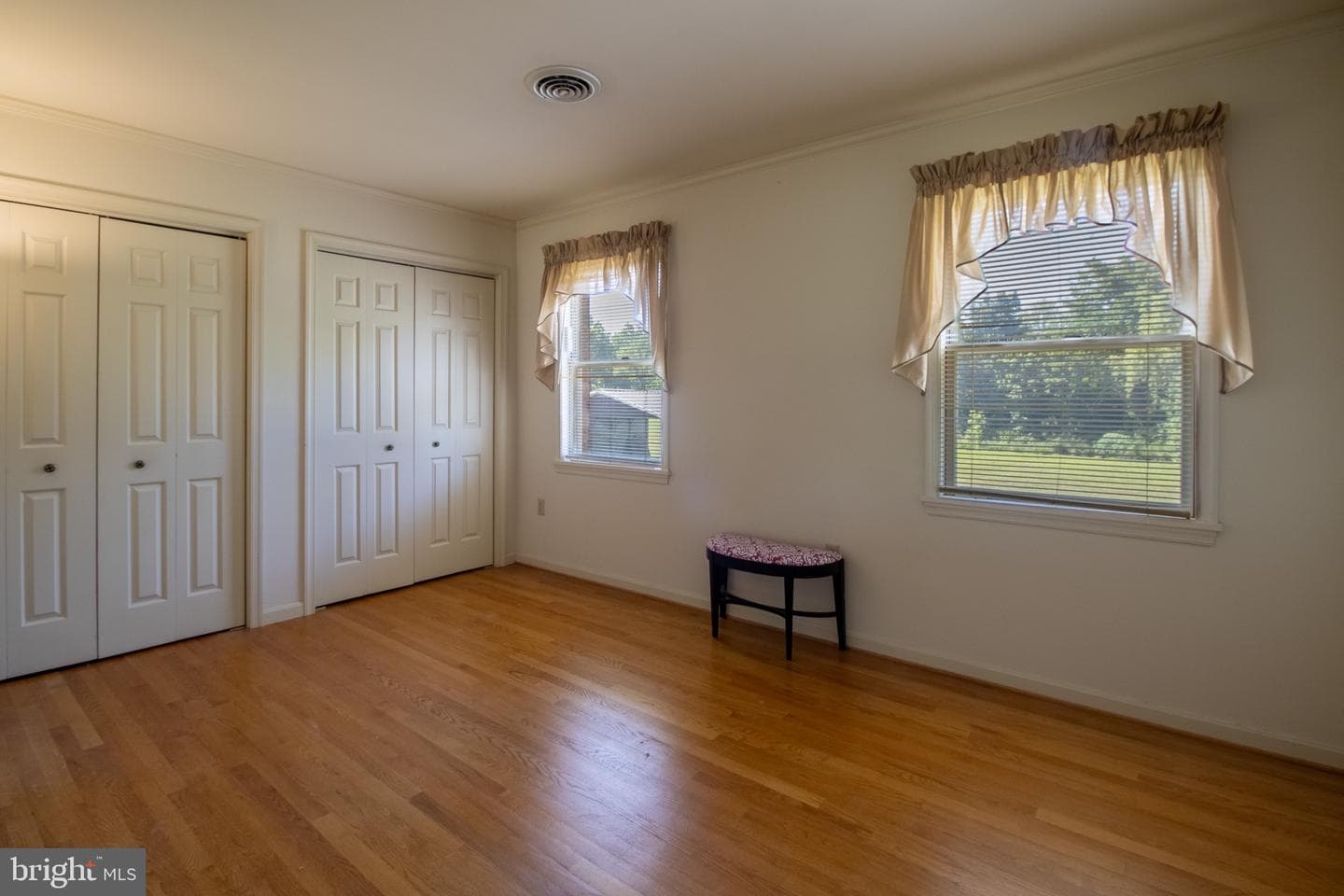 91 Meadowbrook Drive photo 35