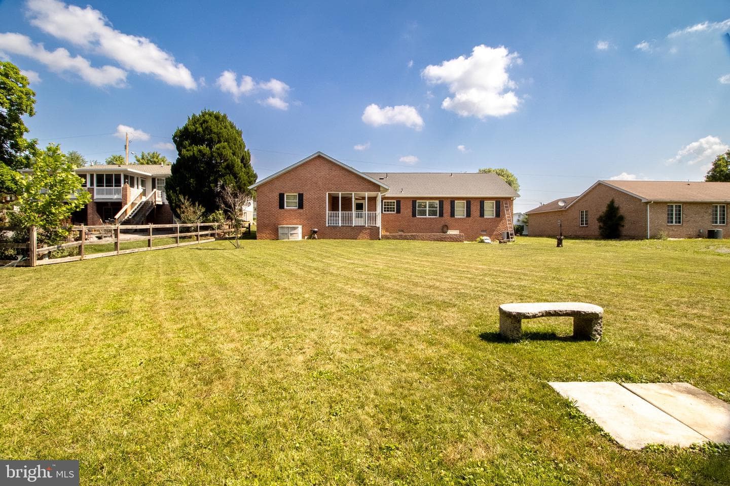 91 Meadowbrook Drive photo 50