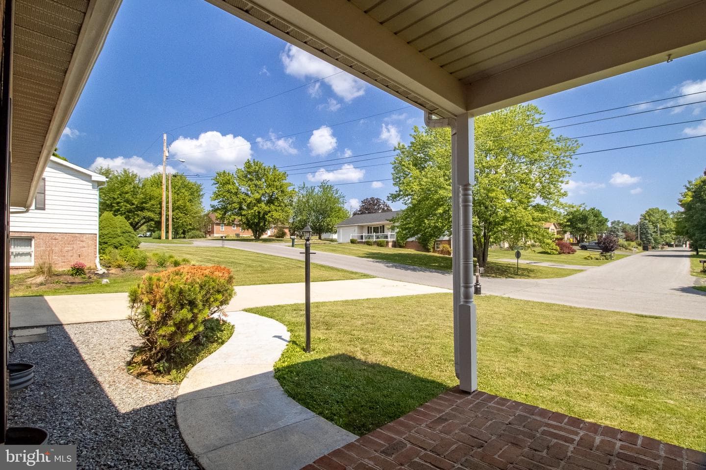 91 Meadowbrook Drive photo 7