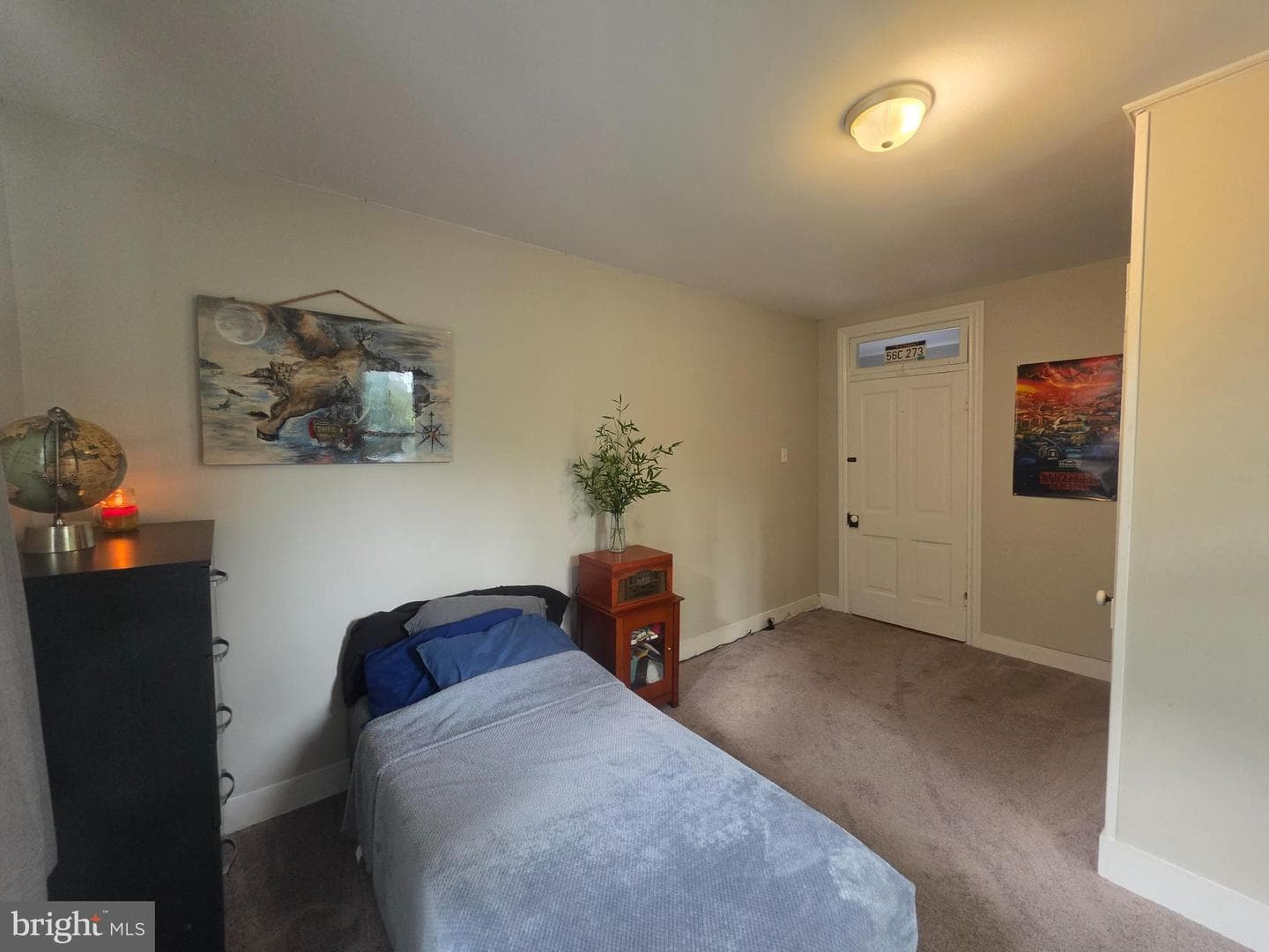 417 W Burke Street photo 16