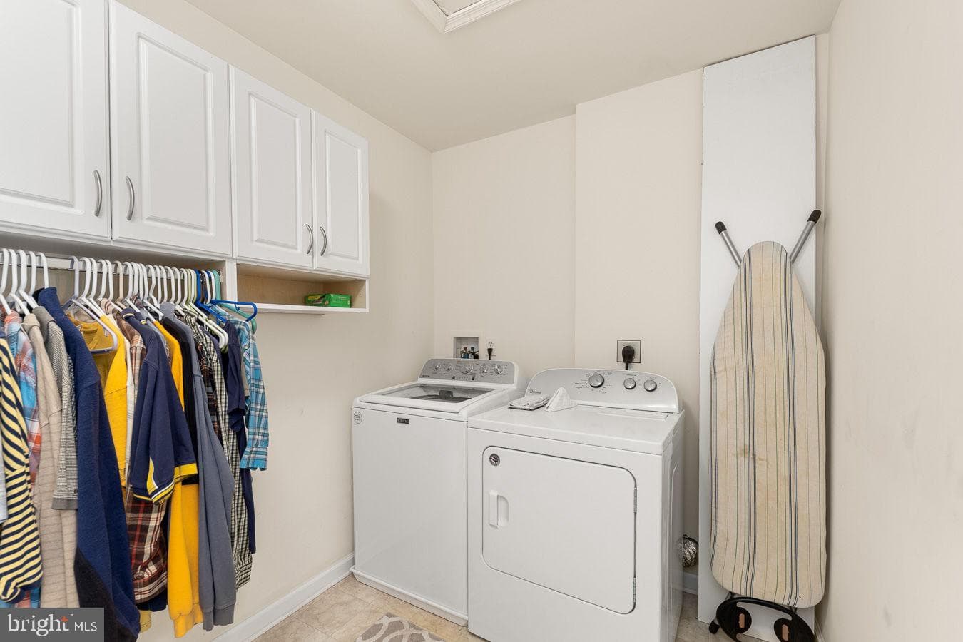 483 Sierra Drive photo 24