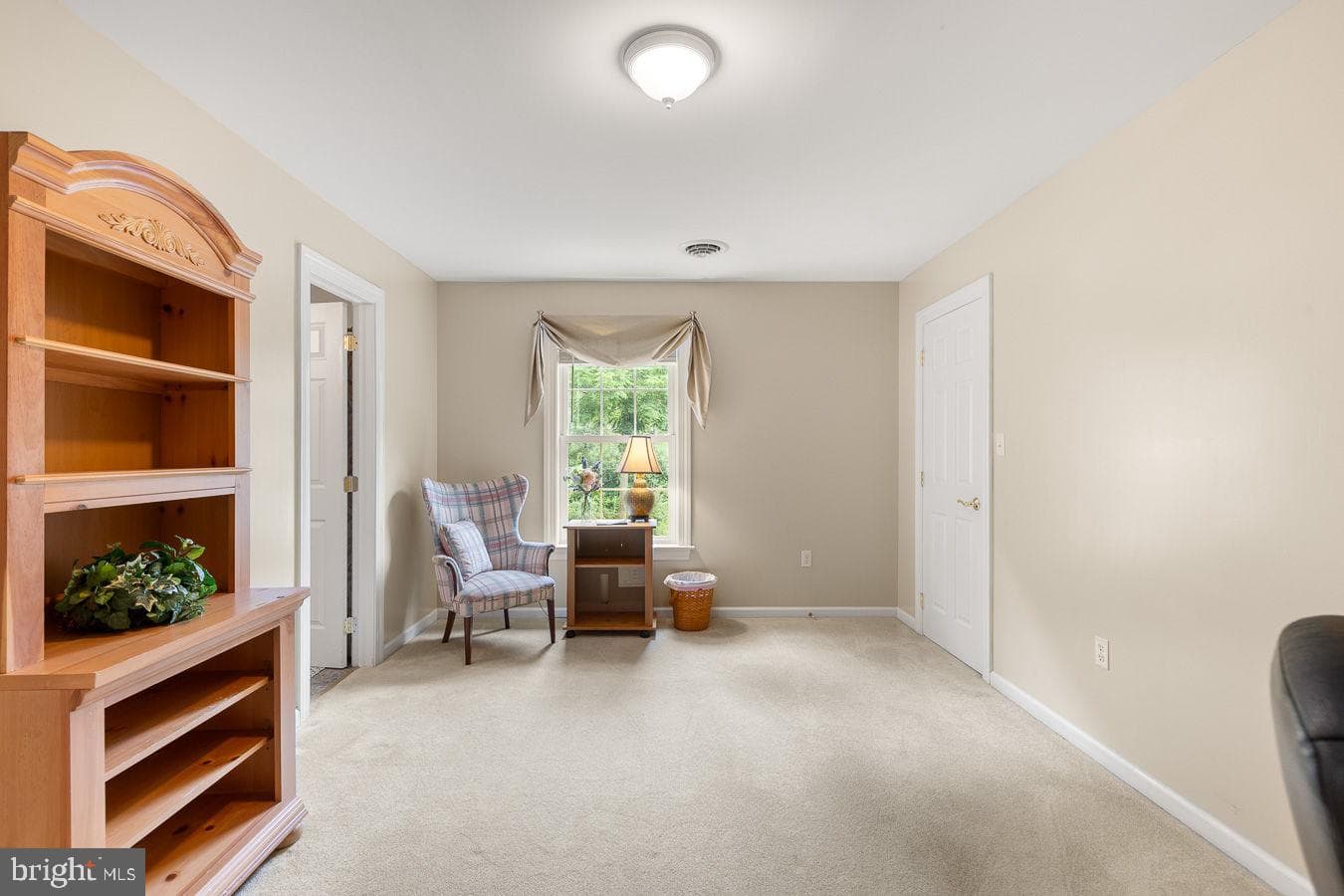 483 Sierra Drive photo 30