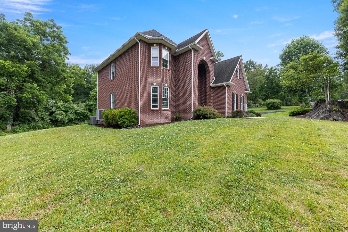 483 Sierra Drive photo 45