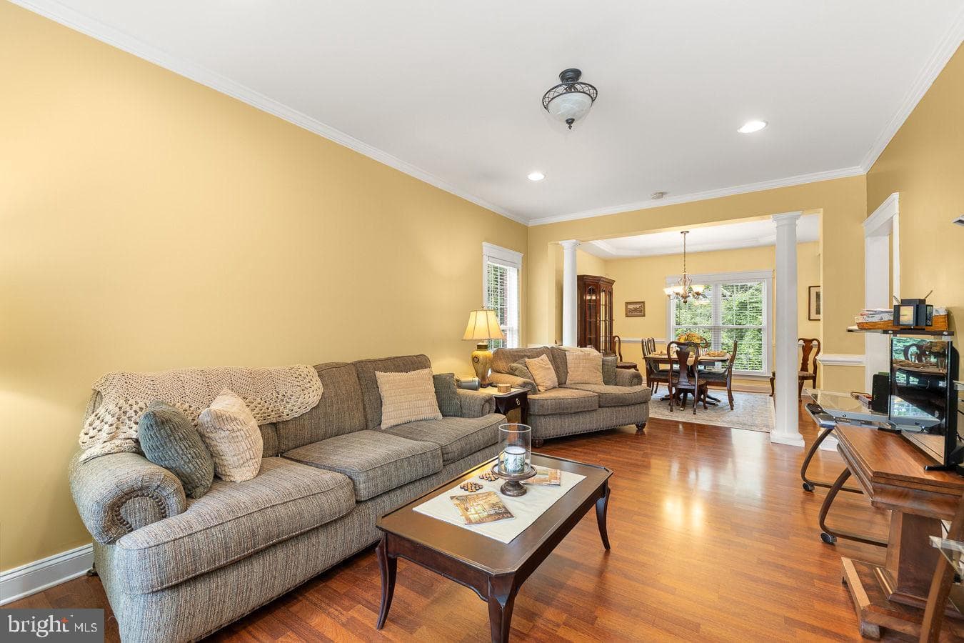 483 Sierra Drive photo 9