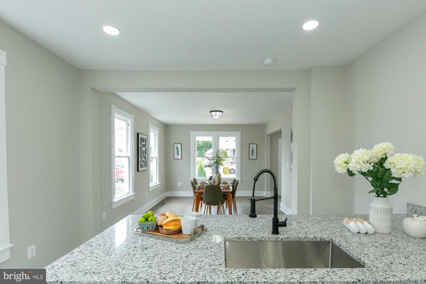 914 Virginia Avenue photo 39