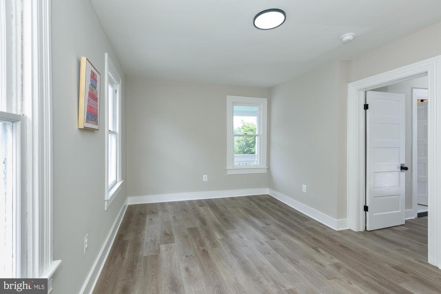 914 Virginia Avenue photo 46