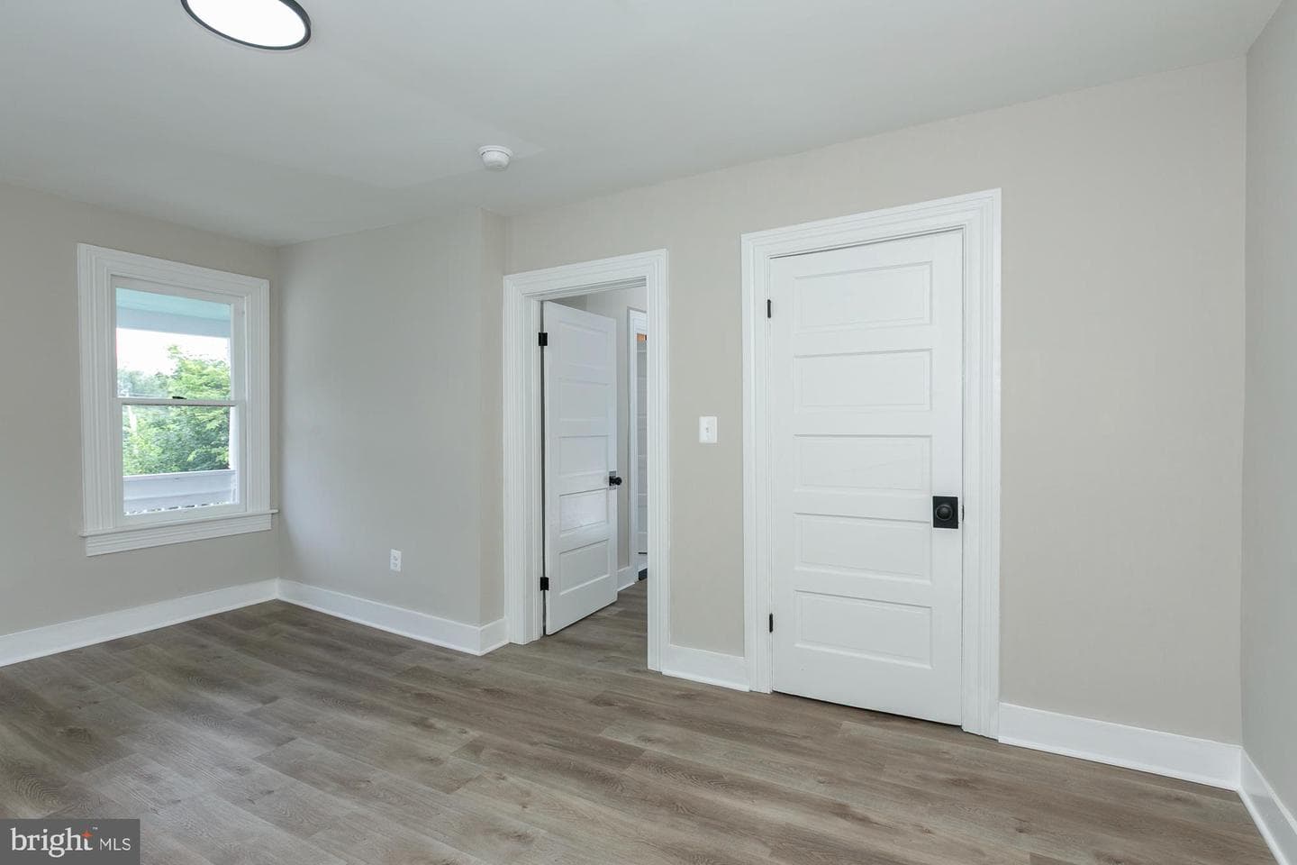914 Virginia Avenue photo 47