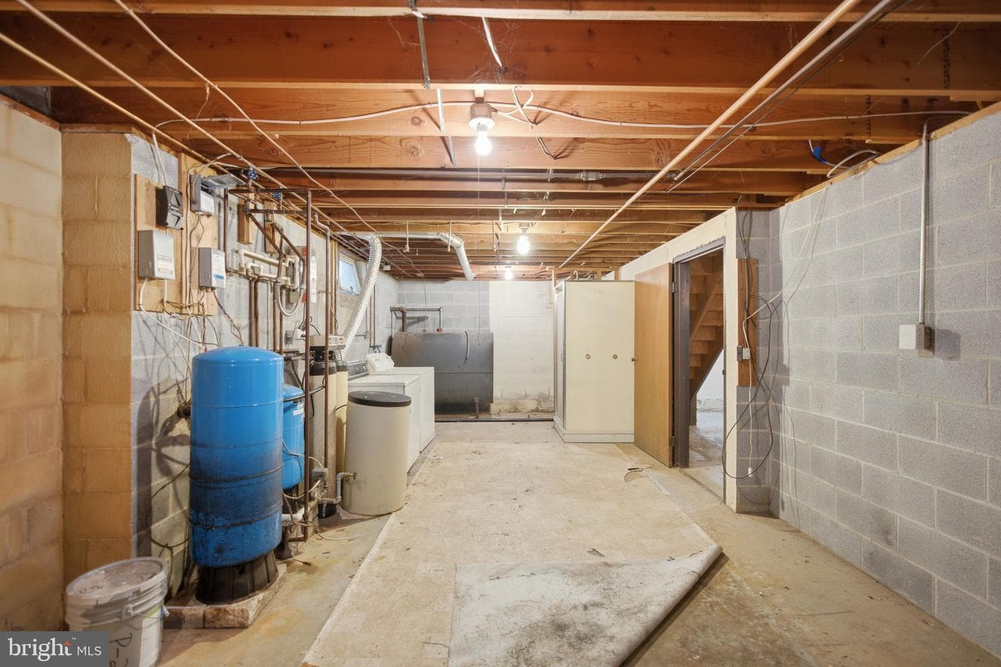 1439 Bedington Road photo 44