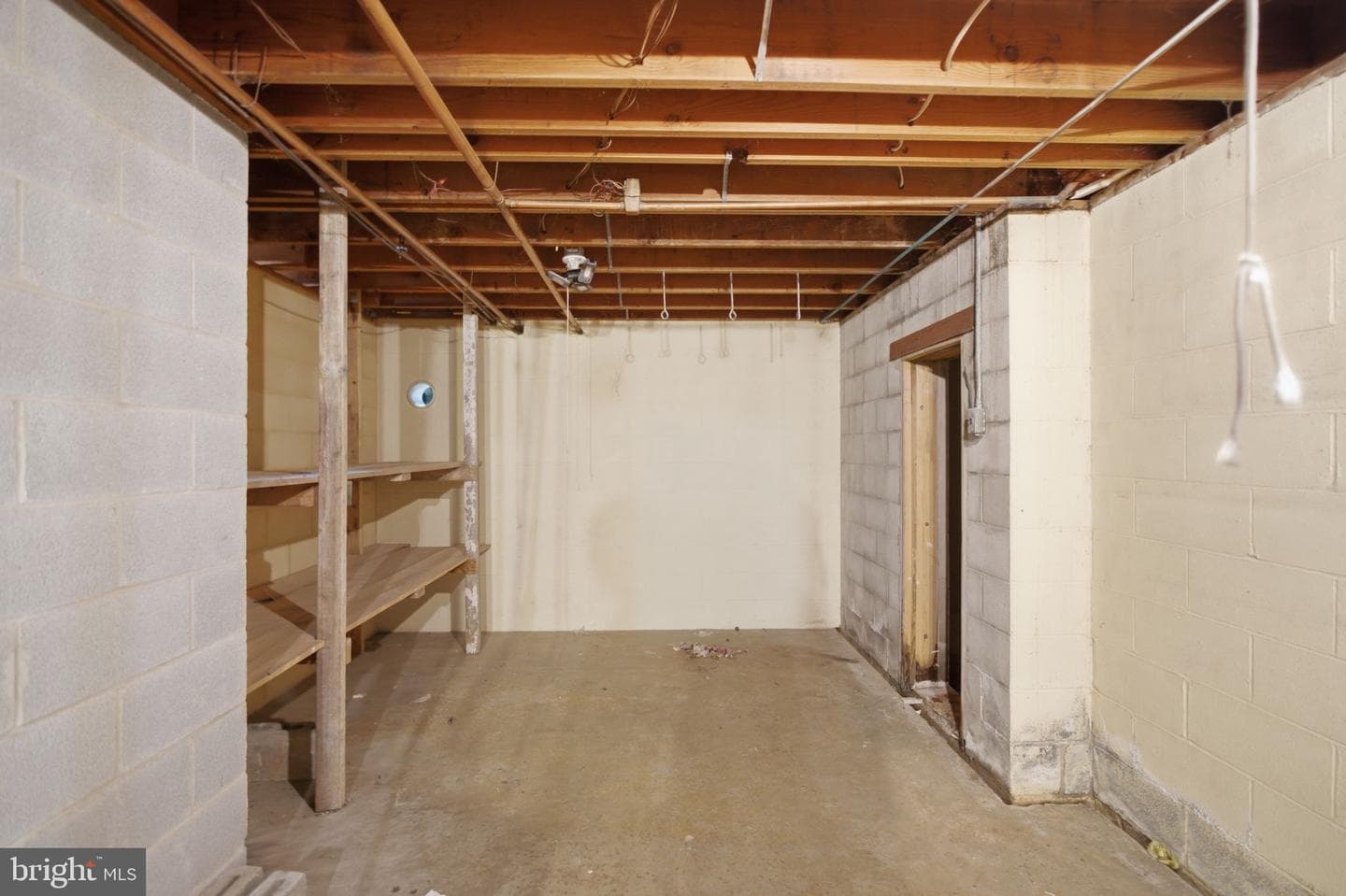 1439 Bedington Road photo 45