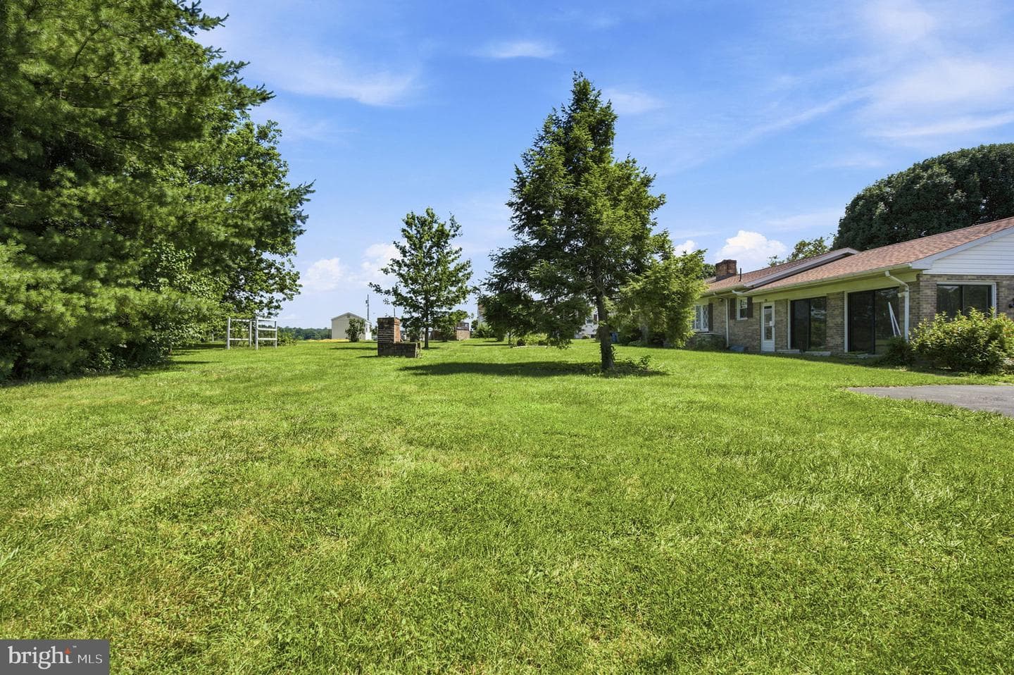 1439 Bedington Road photo 46