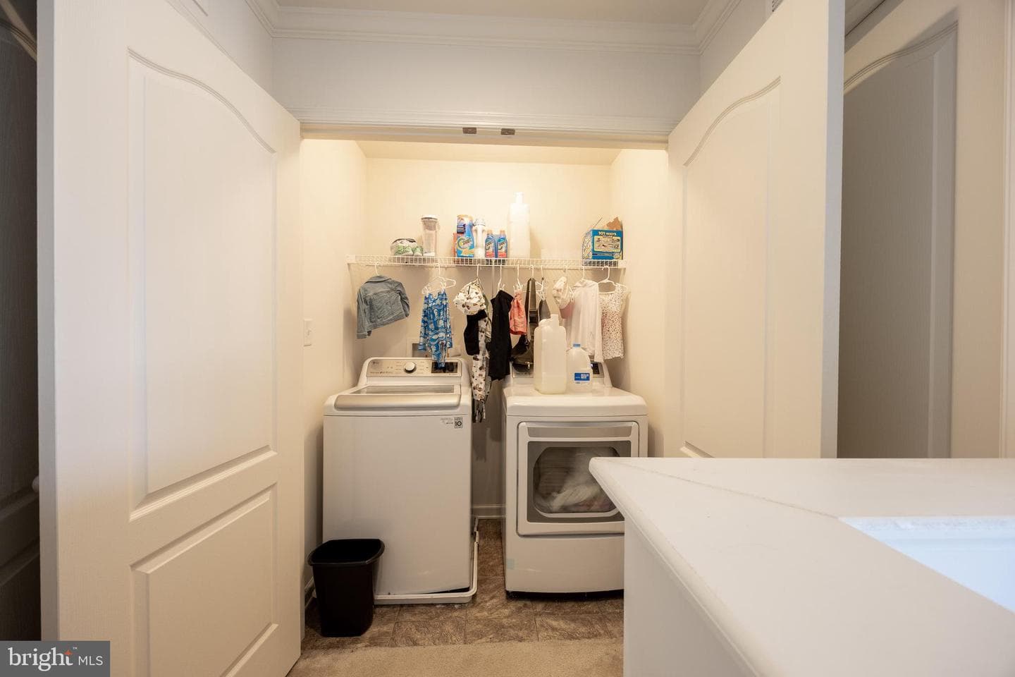253 Twain Street photo 44