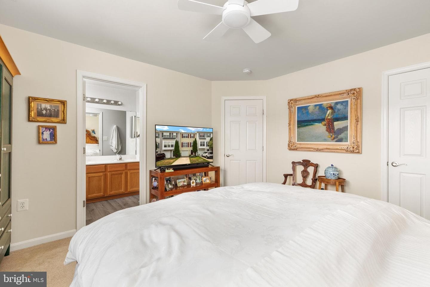 18 Barton Court photo 13