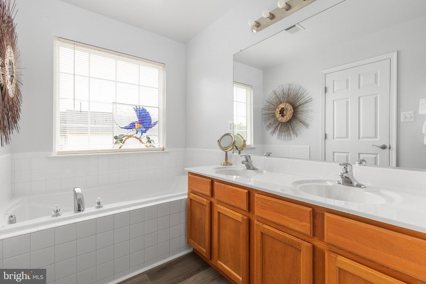 18 Barton Court photo 16