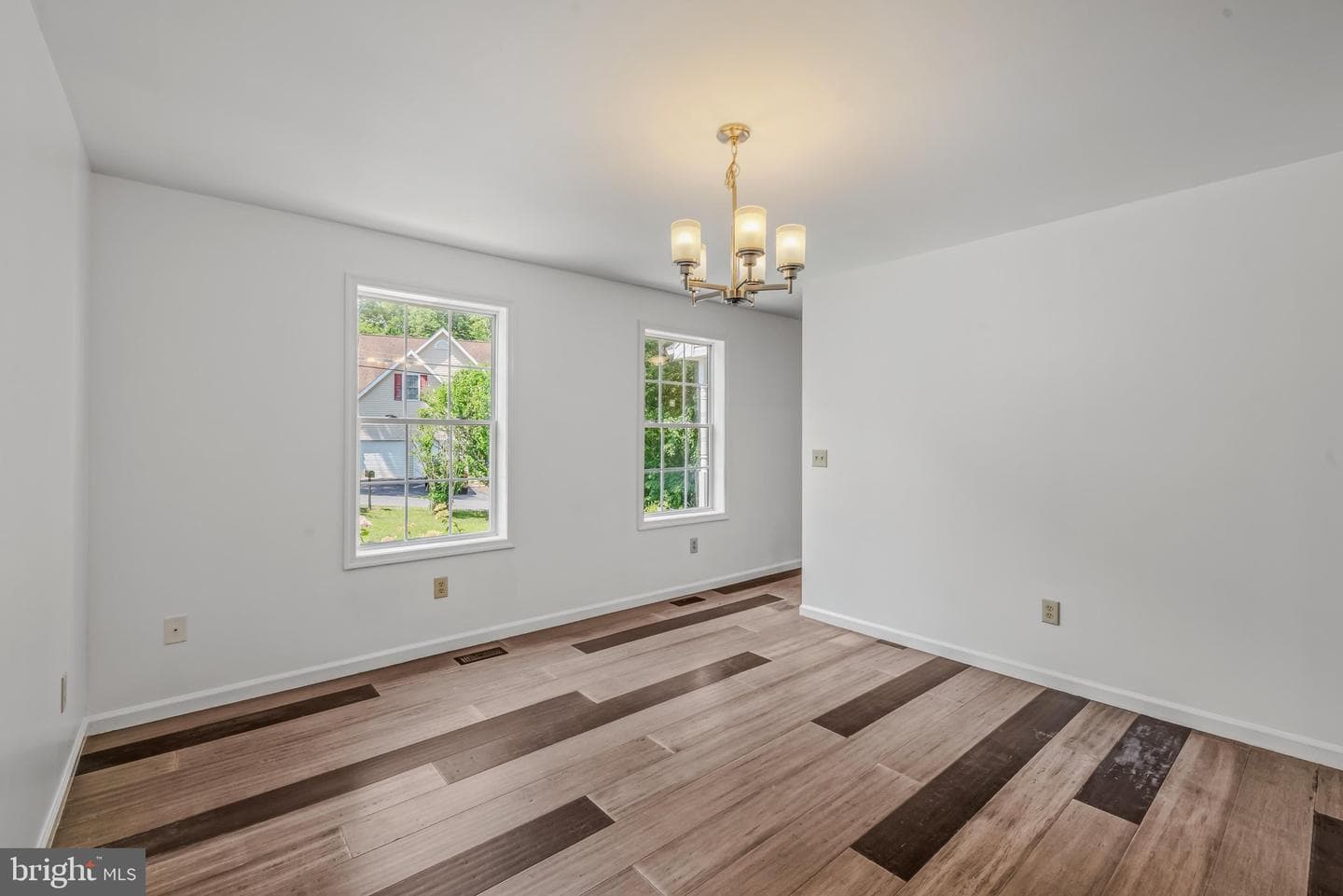 185 Tara Drive photo 10
