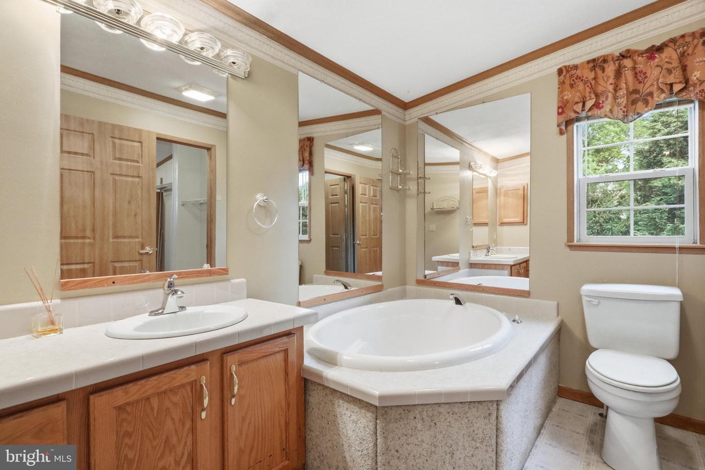 136 Snooks Lane photo 37