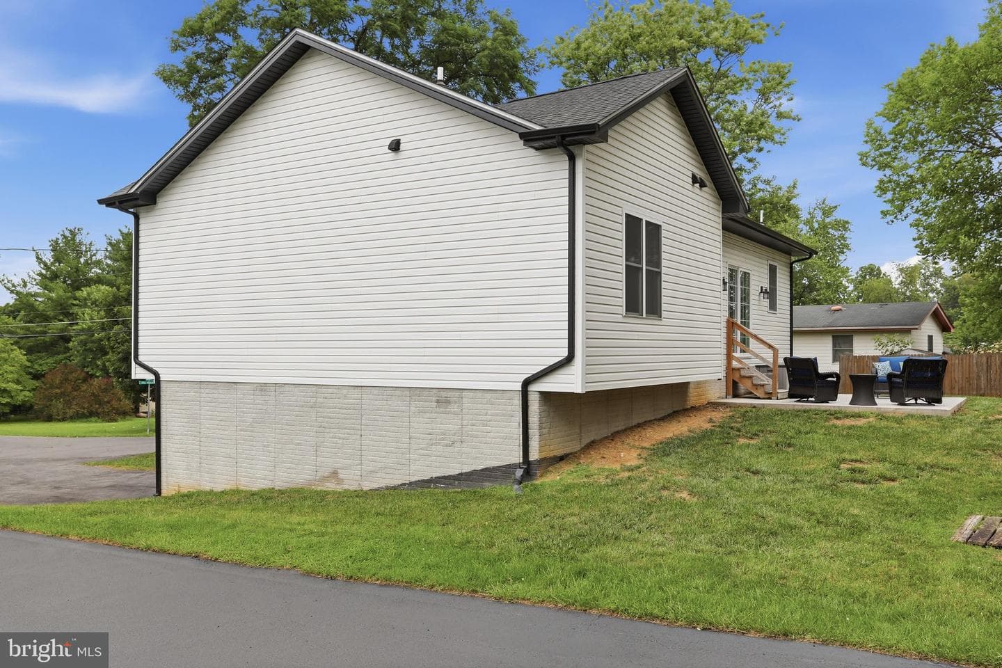 195 Still Meadow Drive photo 35
