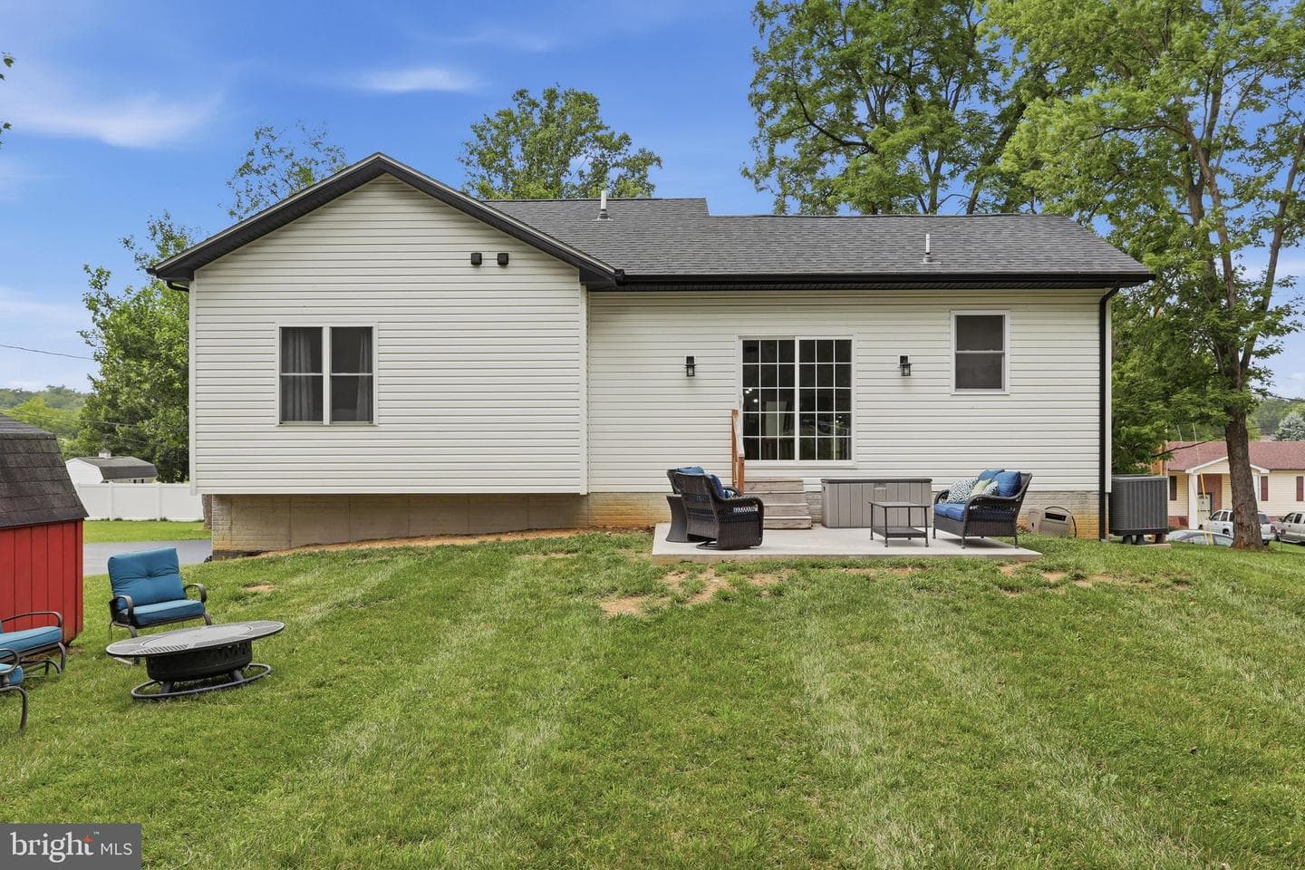 195 Still Meadow Drive photo 37