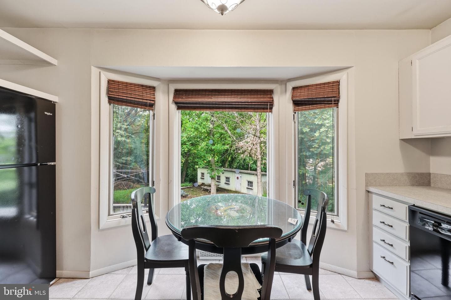 661 Panorama Drive photo 11
