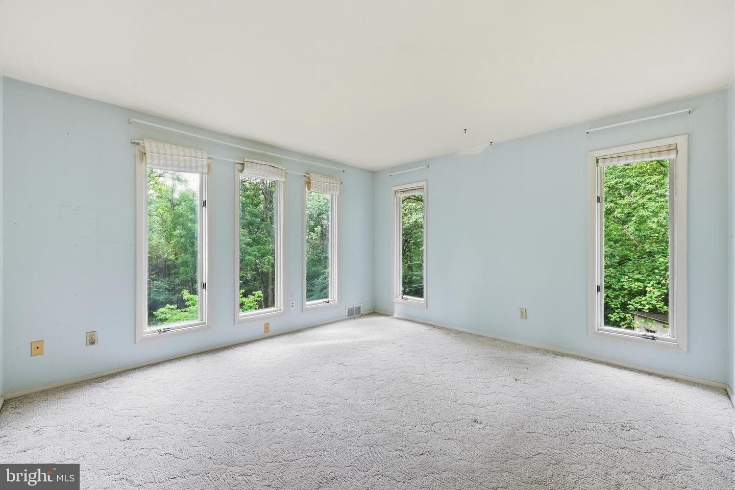 661 Panorama Drive photo 17