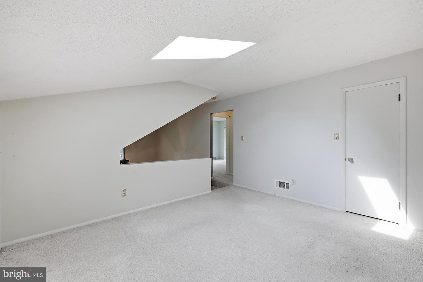 661 Panorama Drive photo 24