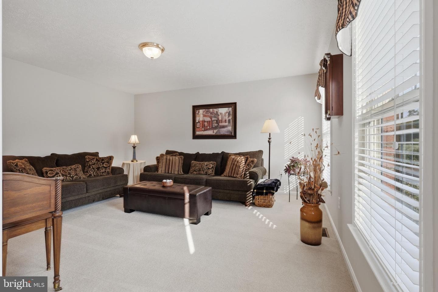 221 Hadley Drive photo 10