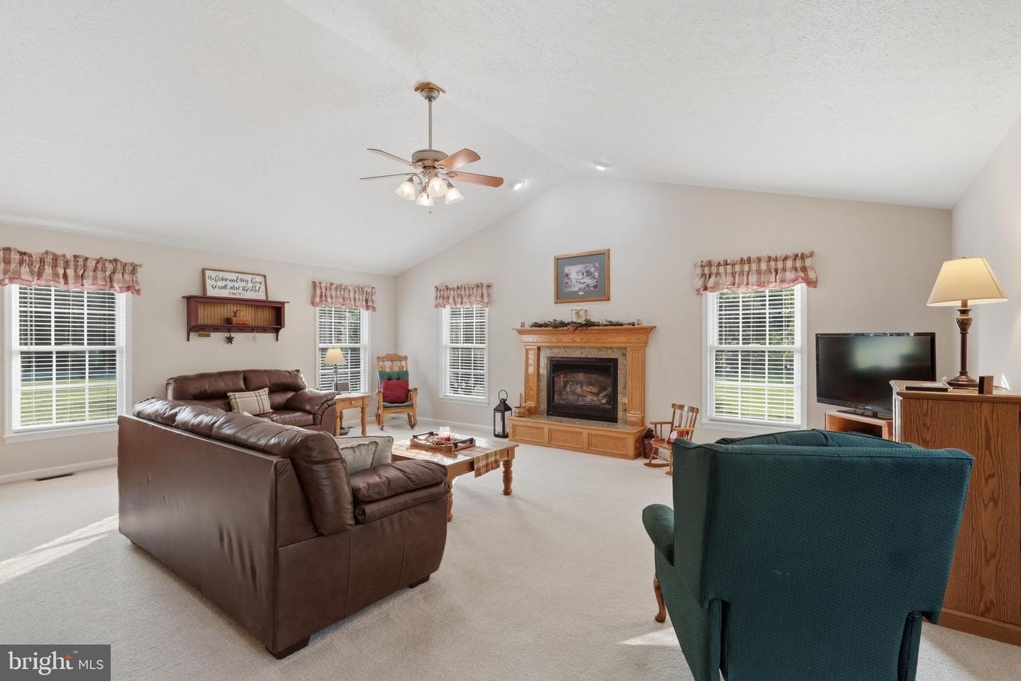 221 Hadley Drive photo 21