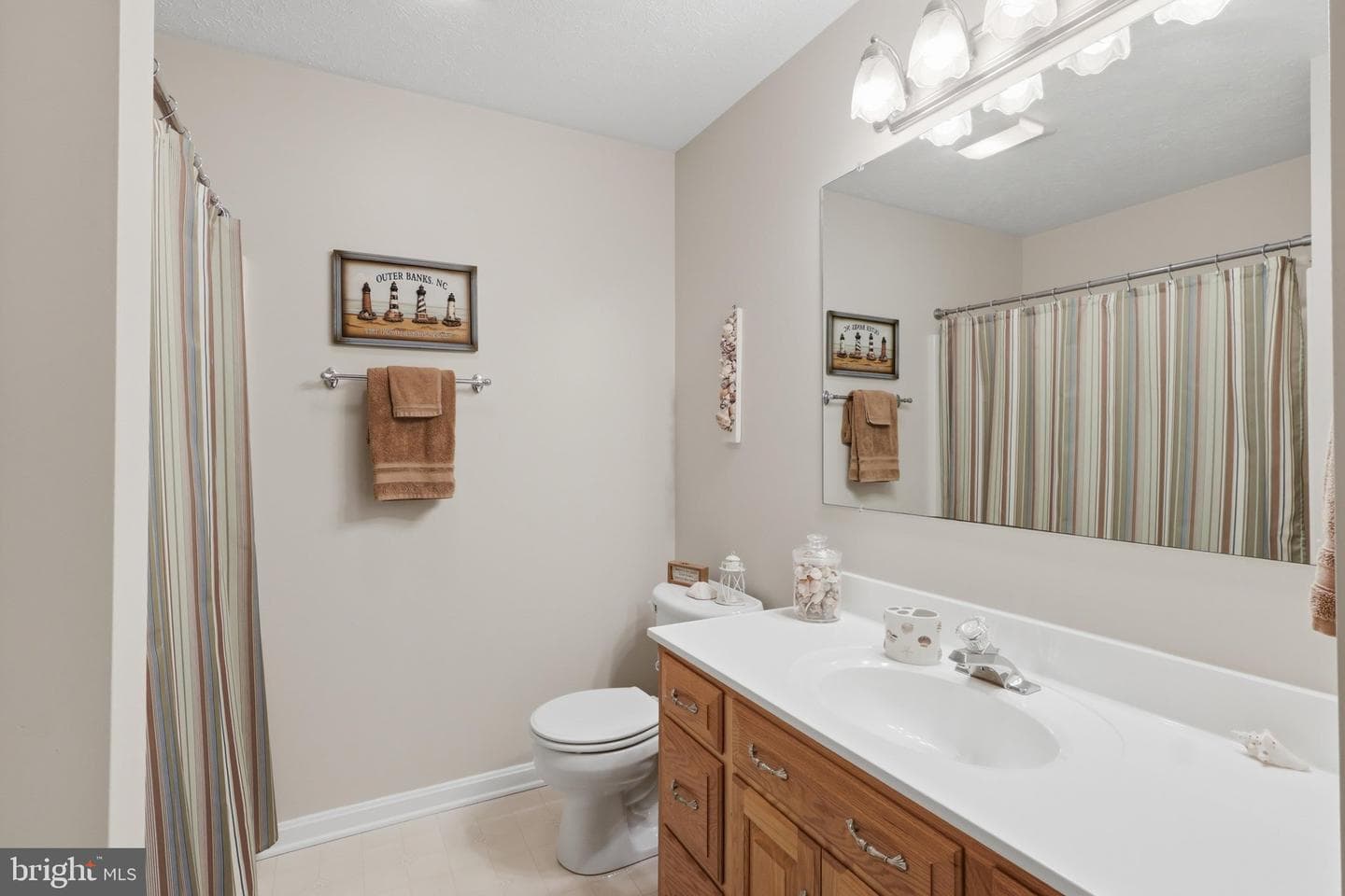 221 Hadley Drive photo 36