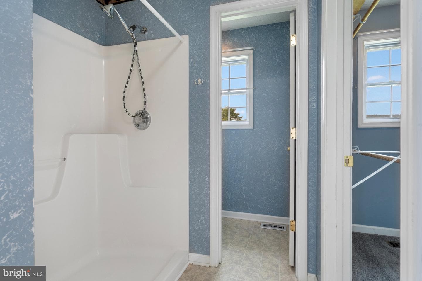 75 Barlow Court photo 17
