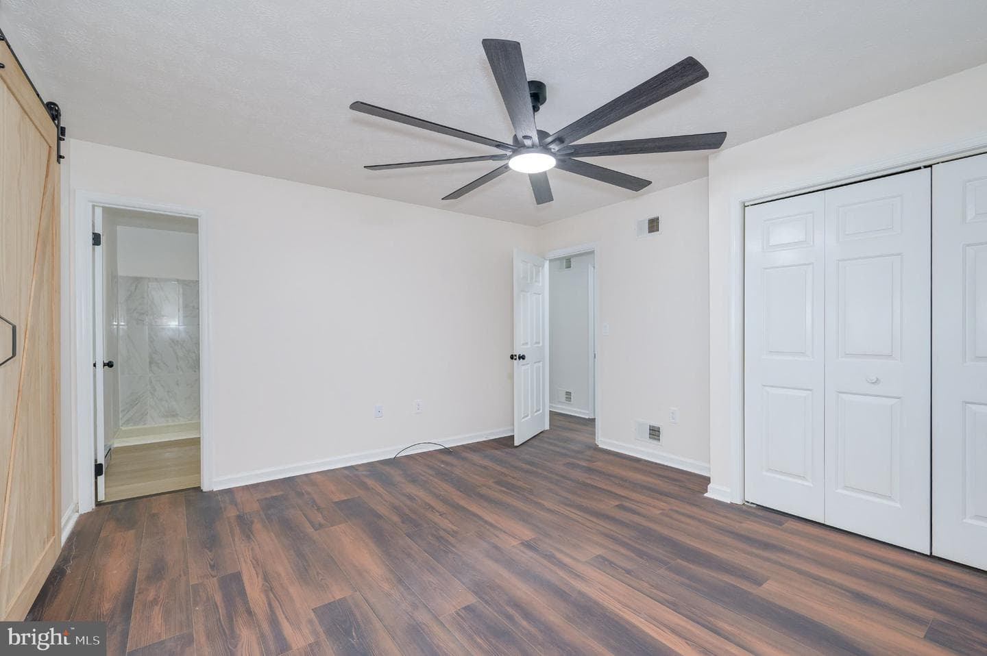 39 Rolling Meadows Drive photo 13