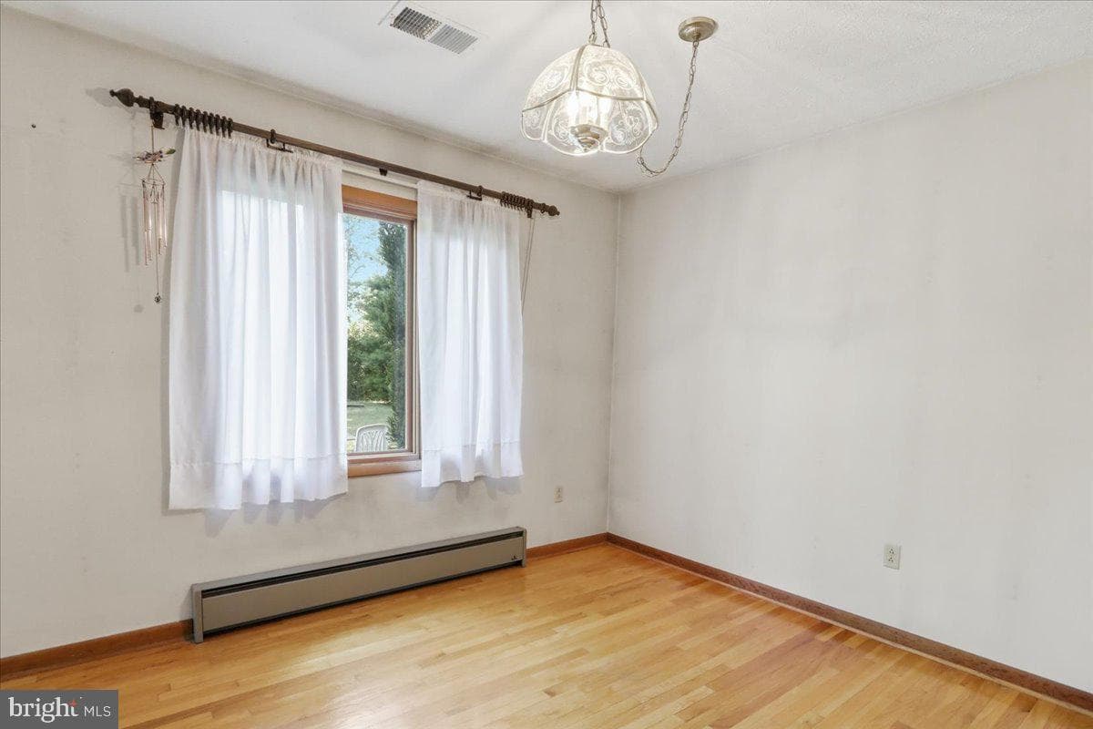 121 Belle Boyd Boulevard photo 11
