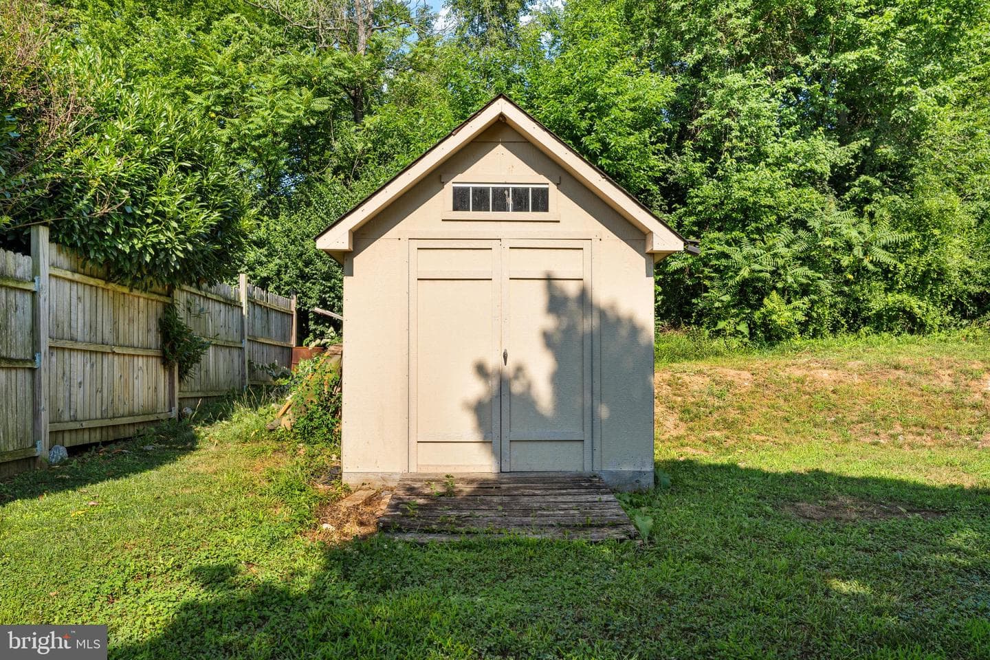 428 Calvert Circle photo 25
