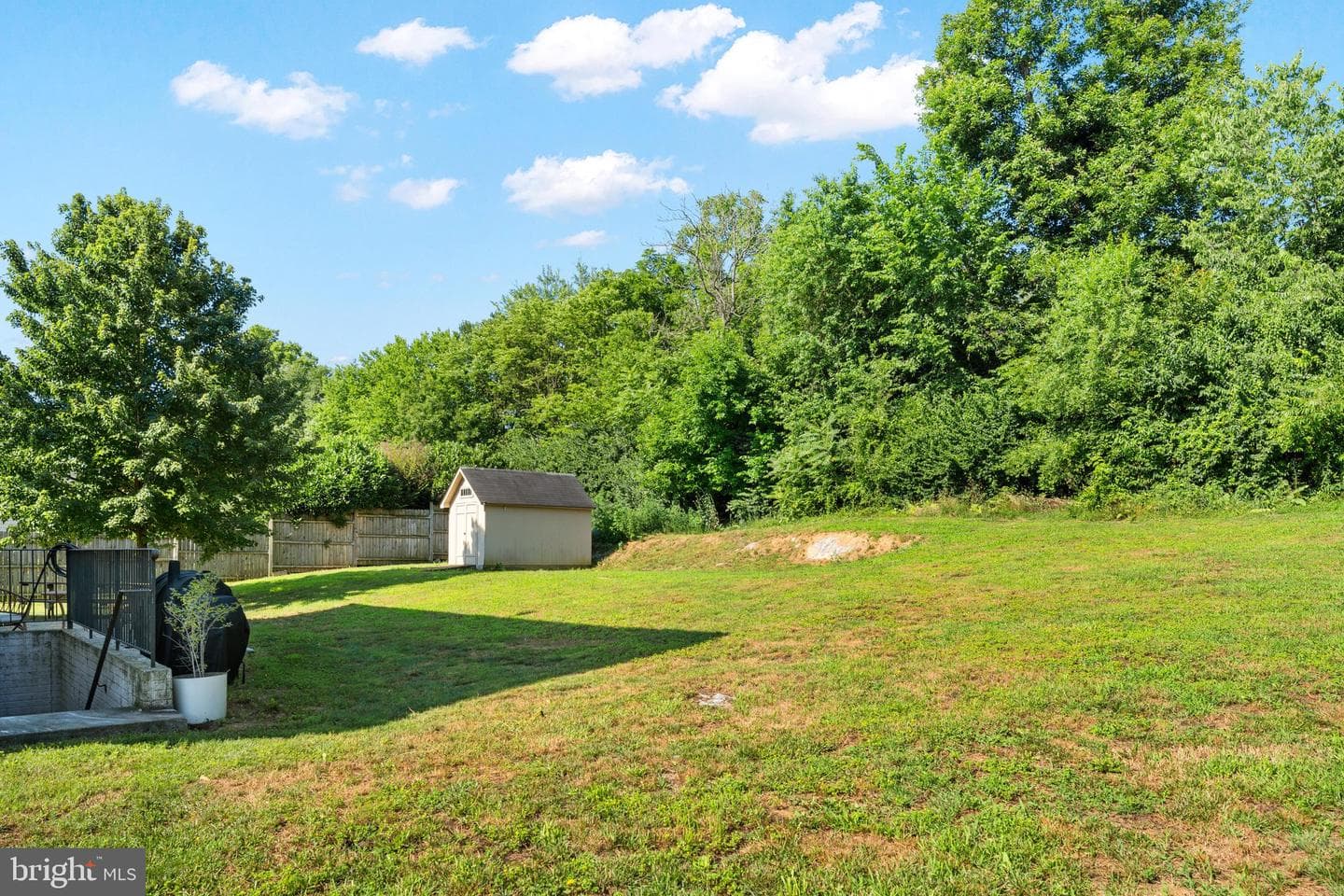 428 Calvert Circle photo 28
