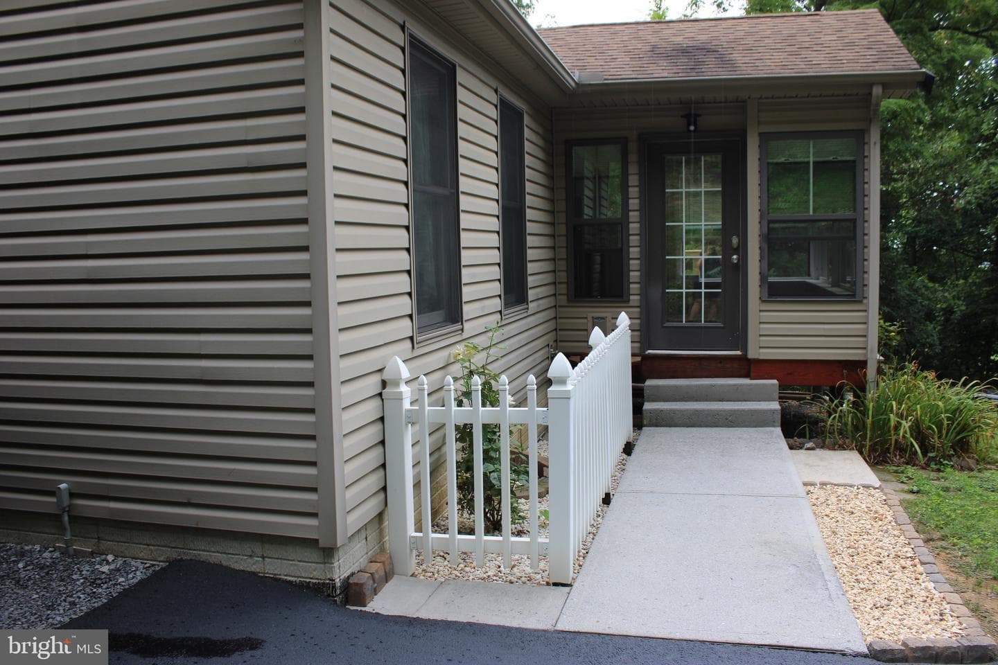 957 Butlers Chapel Road photo 32