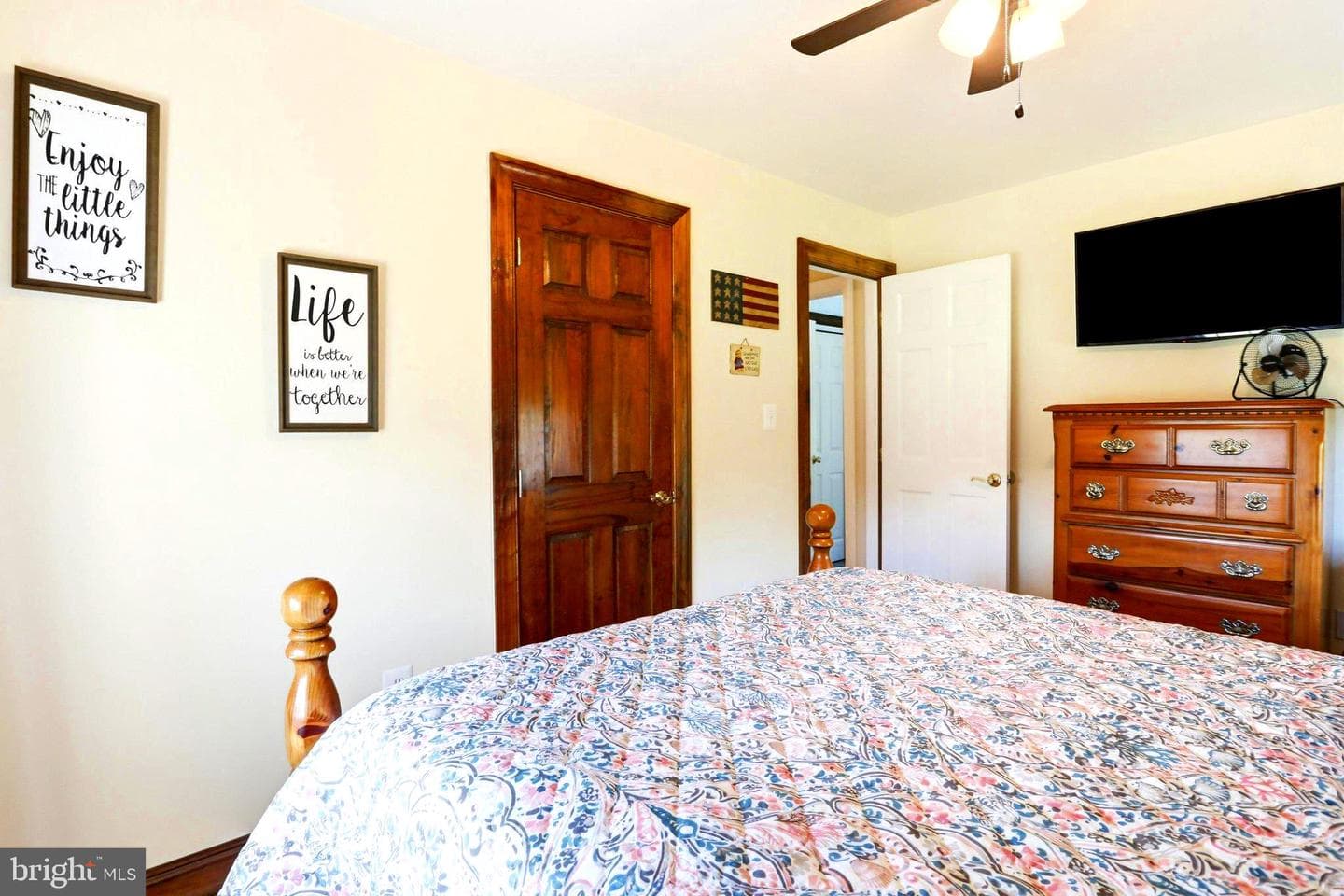 109 Mosby Court photo 41