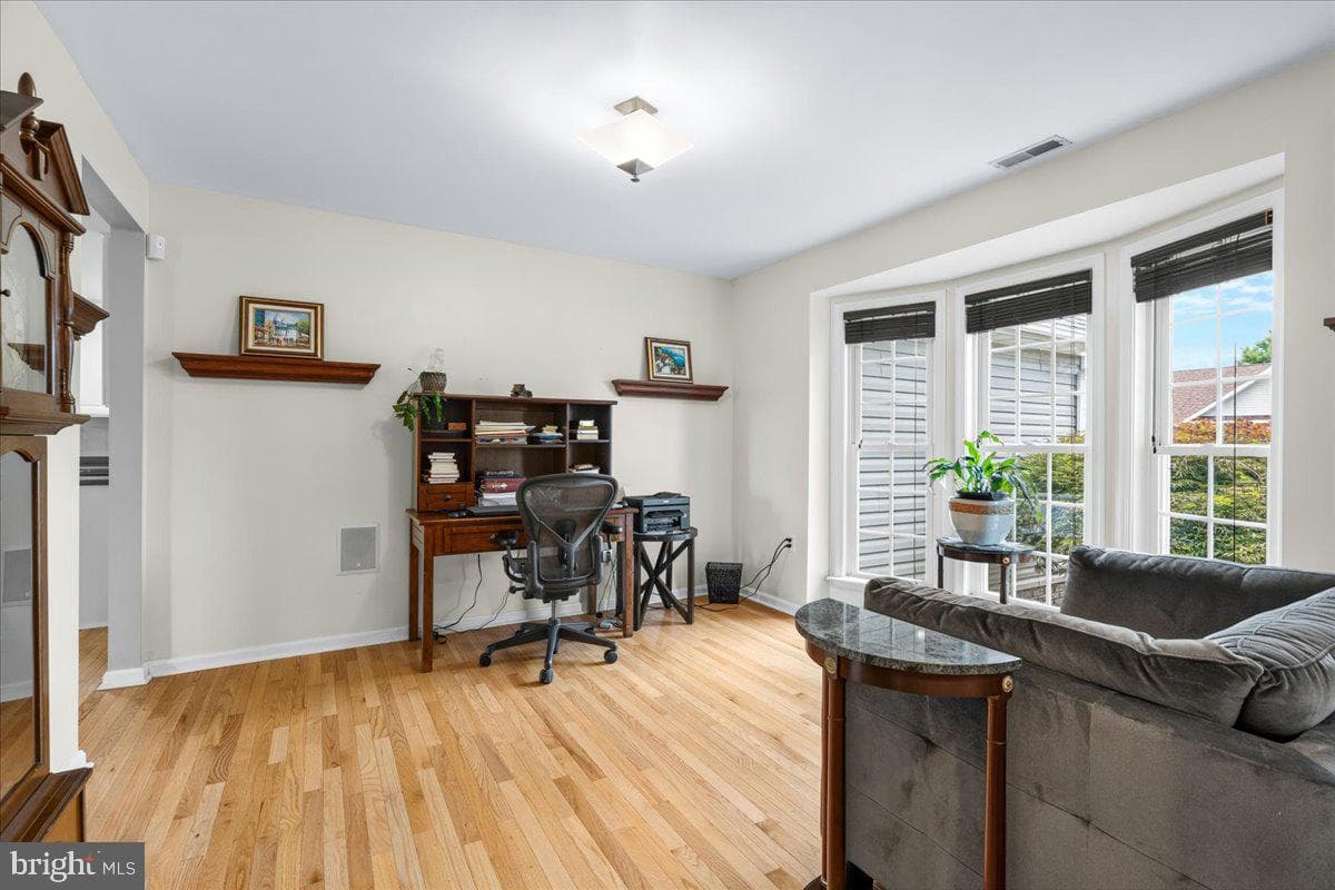 197 Creighton Court photo 21