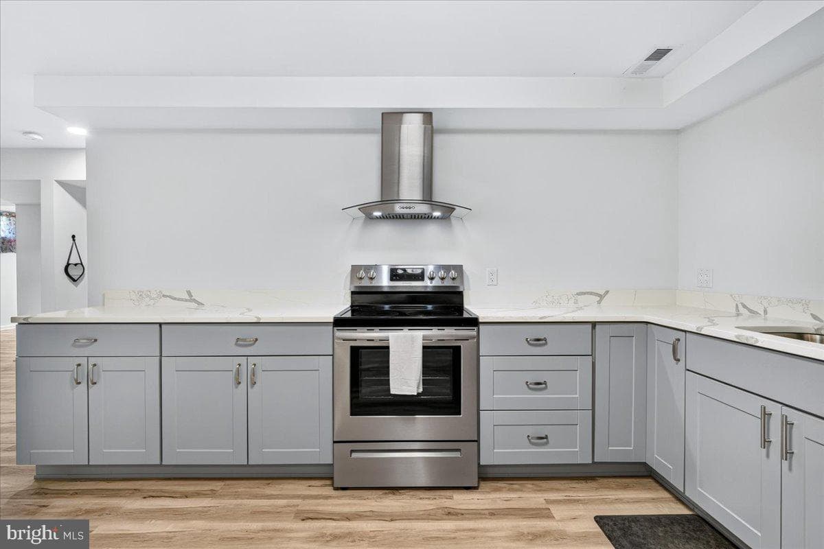 197 Creighton Court photo 38