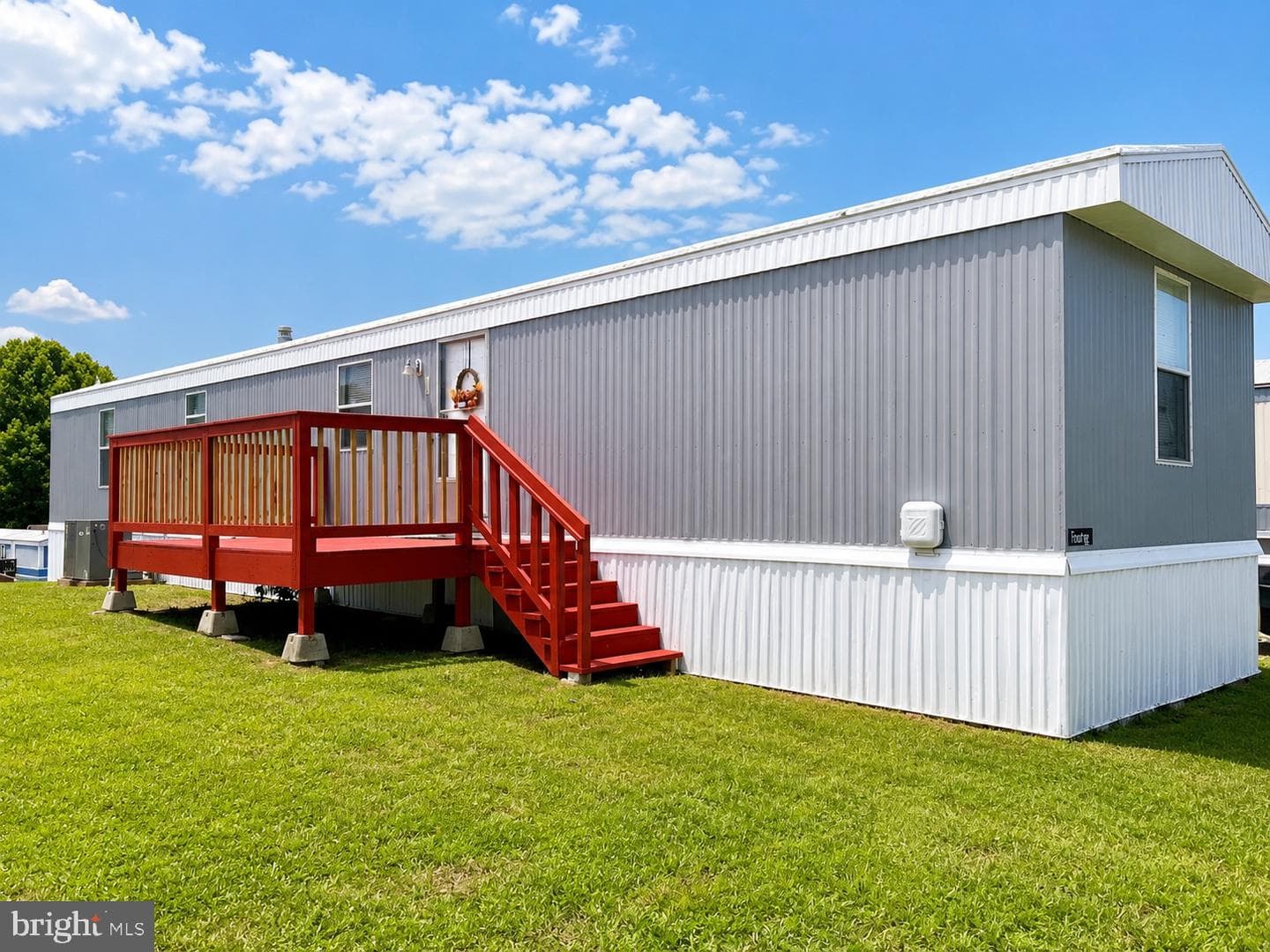 165 Deer Road photo 1